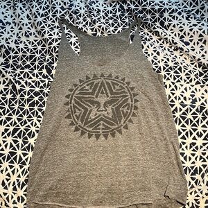 Obey Propaganda tank